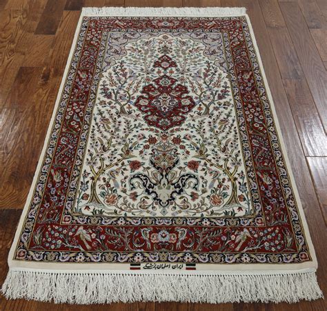 isfahan silk rug